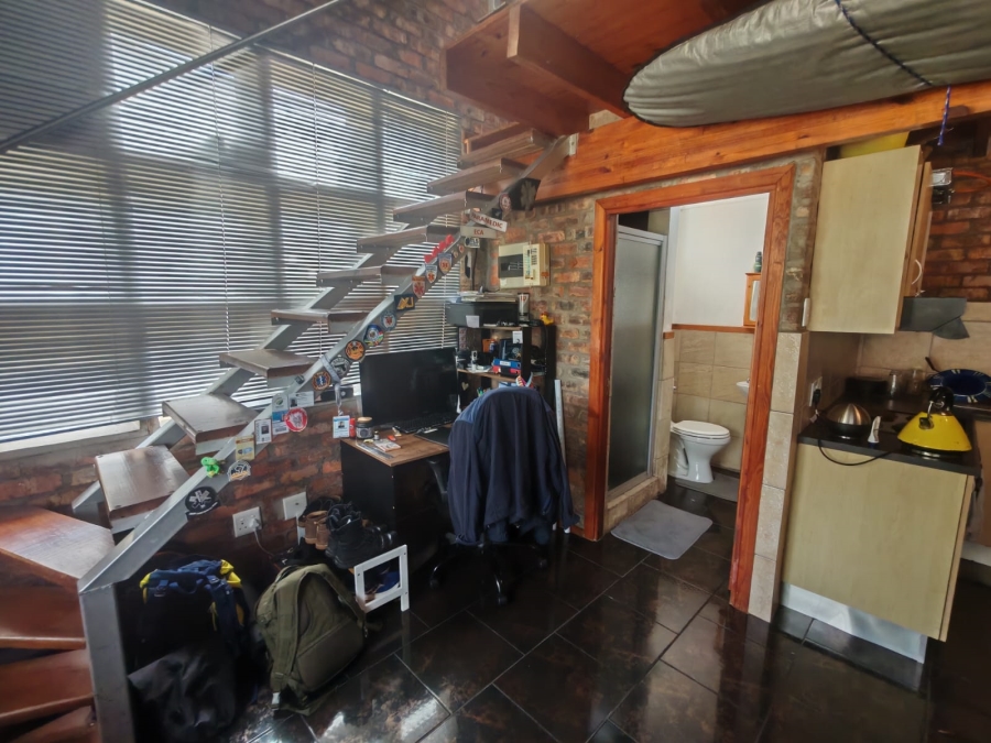 1 Bedroom Property for Sale in South End Eastern Cape